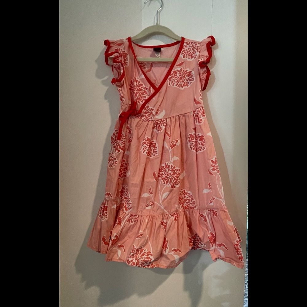 Tea Collection dress. Size 4. Very clean and in great condition.